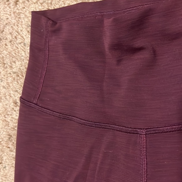 LuluLemon Wunder Train 8” High Rise Short - Picture 2 of 5